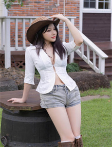 百变小樱粤语剧场版,善良的老师3有限中字