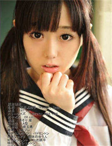《铃木杏里蓝衣少年爱》